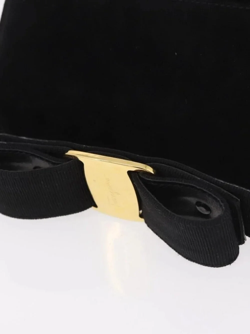 Salvatore Ferragamo Vara Ribbon Hand Bag Suede 2way Black Gold Auth BA13469